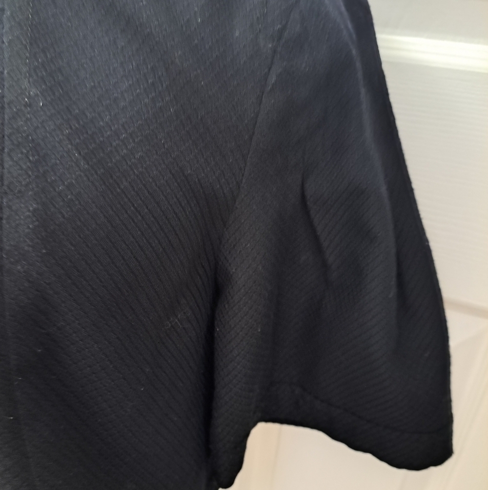 apt 9 Black Textured Cropped Zip Up Jacket Size M - Picture 4 of 13